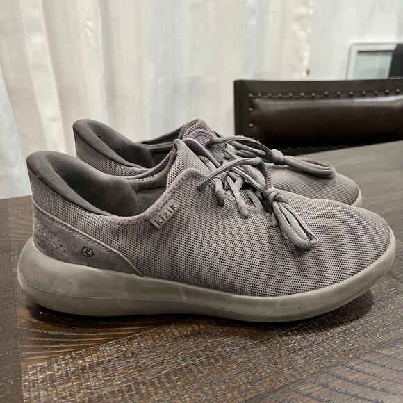 Kizik gray slip on shoe unisex men 9 women 10.5 - Picture 1 of 9